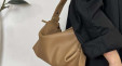 Ảnh Túi hobo hình thang Bili