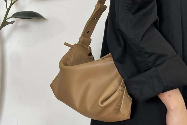 Ảnh Túi hobo hình thang Bili